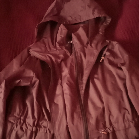 Rain jacket - Picture 1 of 1
